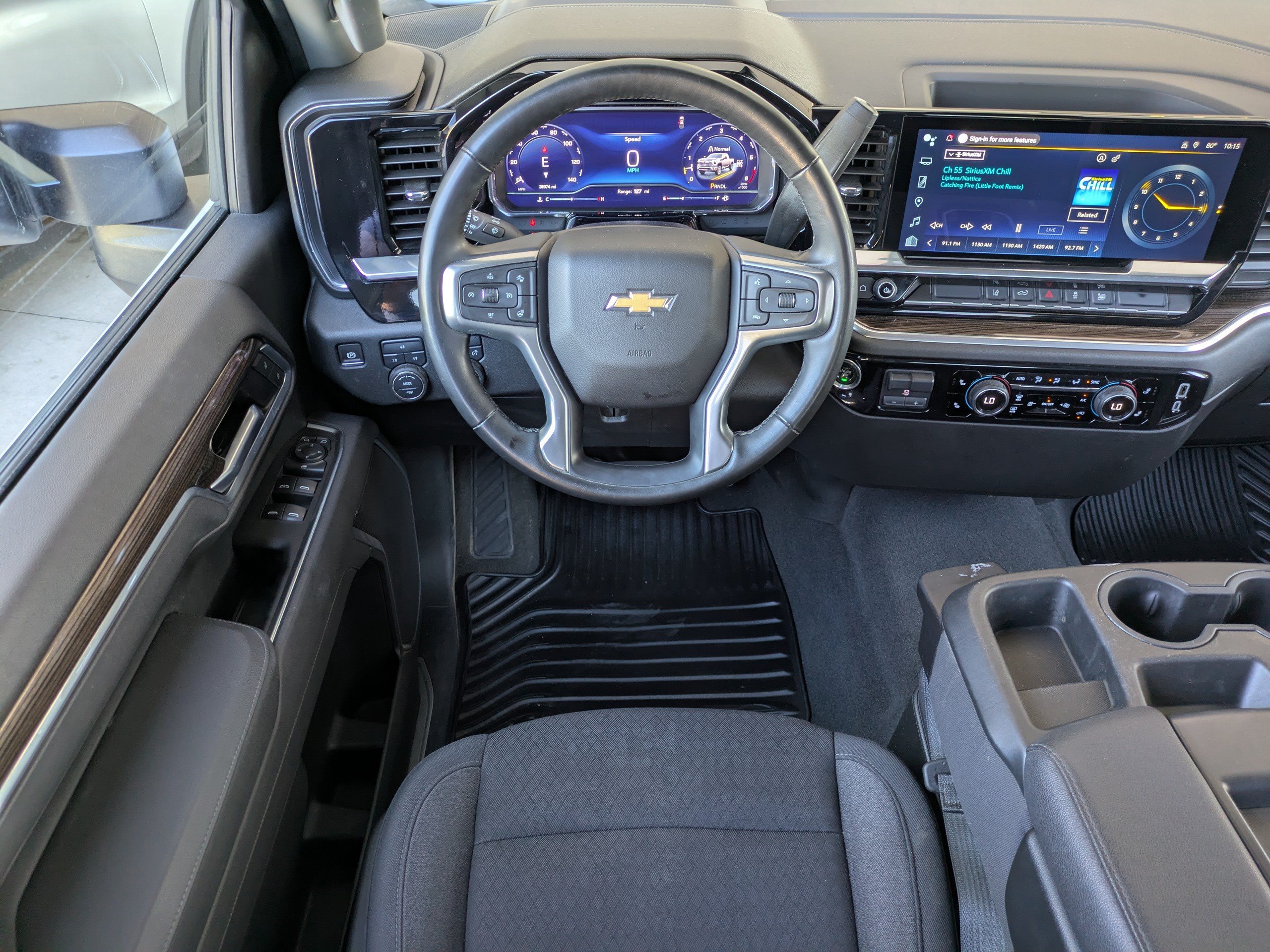 Used 2025 Chevrolet Silverado 2500 LT w/ Convenience Package AWD/4WD image 15