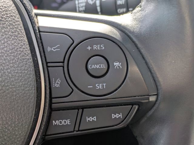 Used 2019 Toyota RAV4 XLE Premium image 27