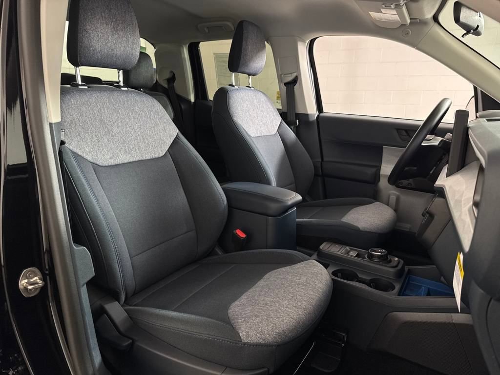 New 2025 Ford Maverick XLT image 22