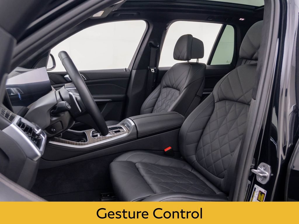 Used 2024 BMW X5 xDrive40i w/ Premium Package AWD/4WD image 14