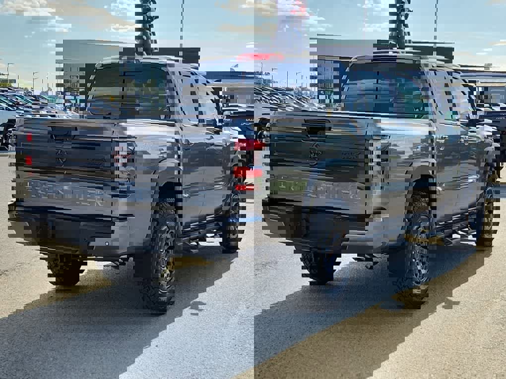 New 2026 Nissan Frontier PRO-4X w/ Pro-4x Convenience Package image 3