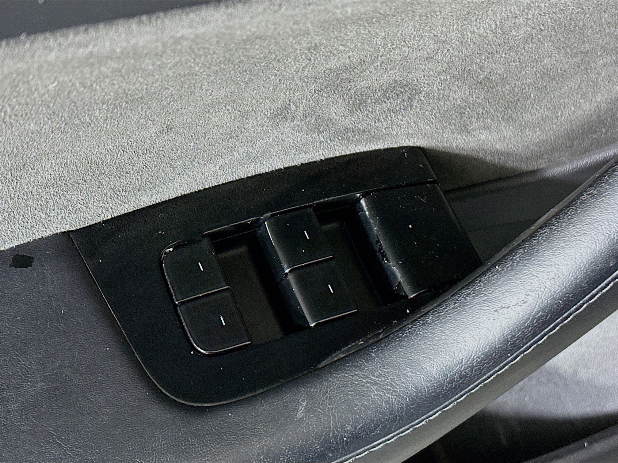 Used 2020 Tesla Model 3 Standard Range Plus RWD image 14