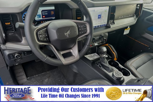 Used 2023 Ford Bronco Badlands w/ Sasquatch Package image 10