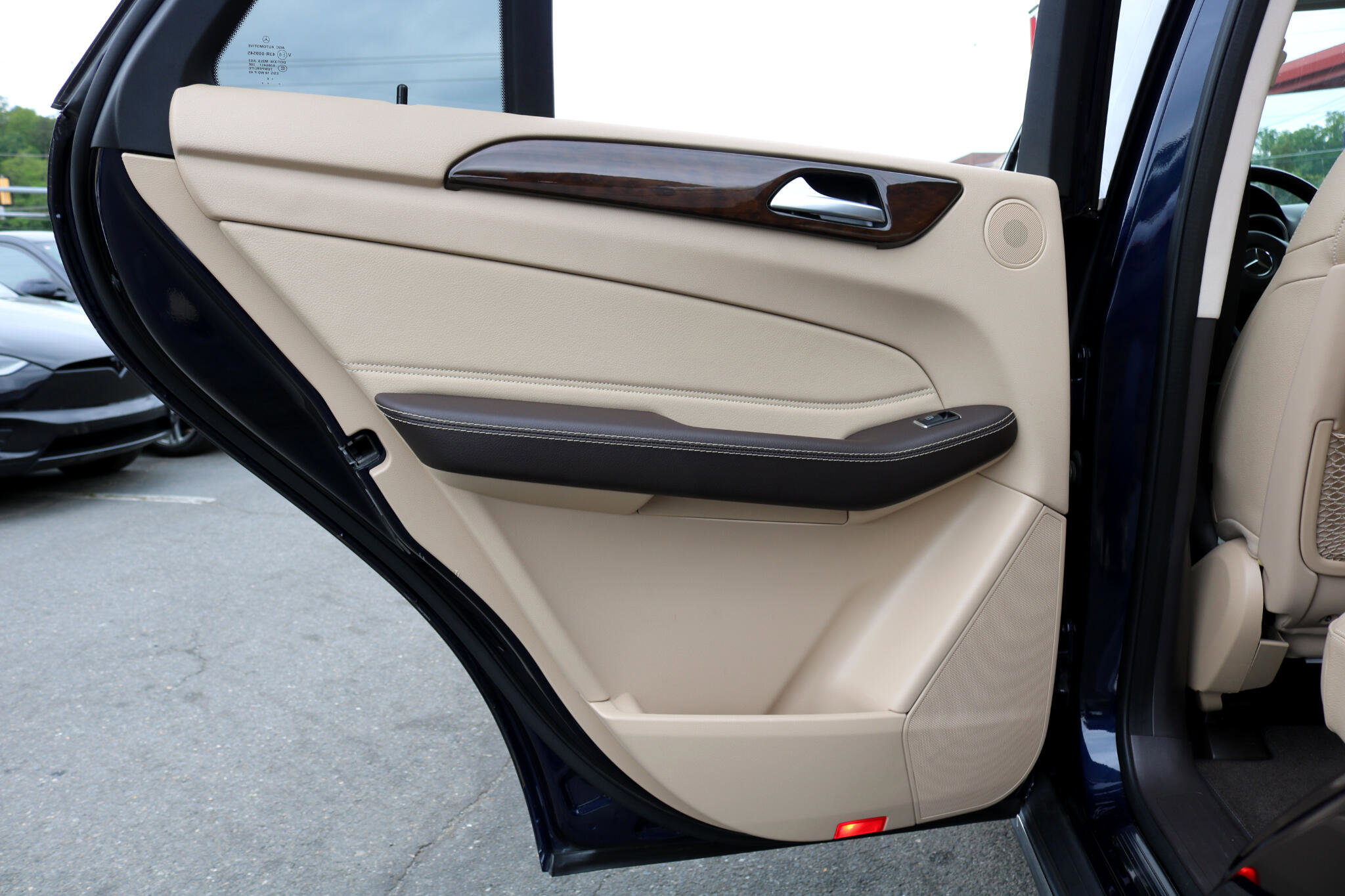 Used 2016 Mercedes-Benz GLE 350 RWD 4dr GLE 350 w/ Premium Package image 36