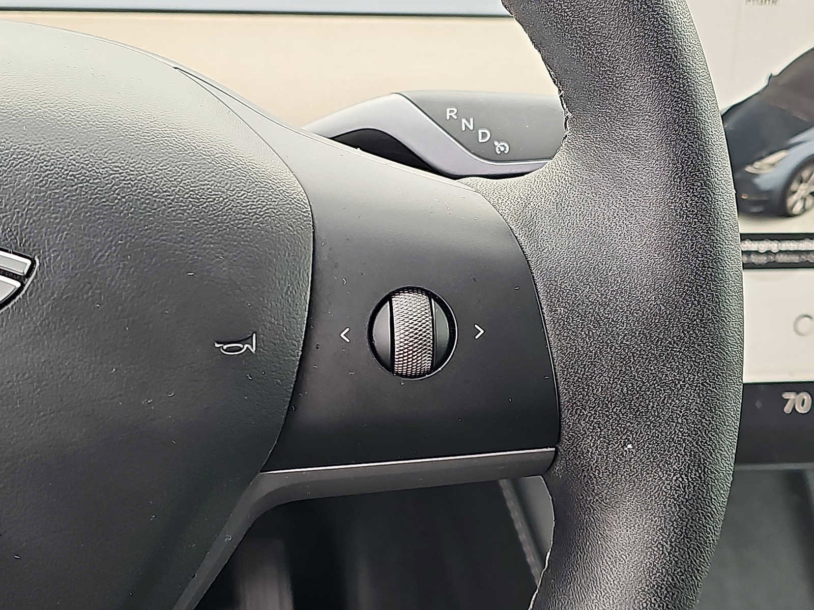 Used 2024 Tesla Model Y Long Range image 25