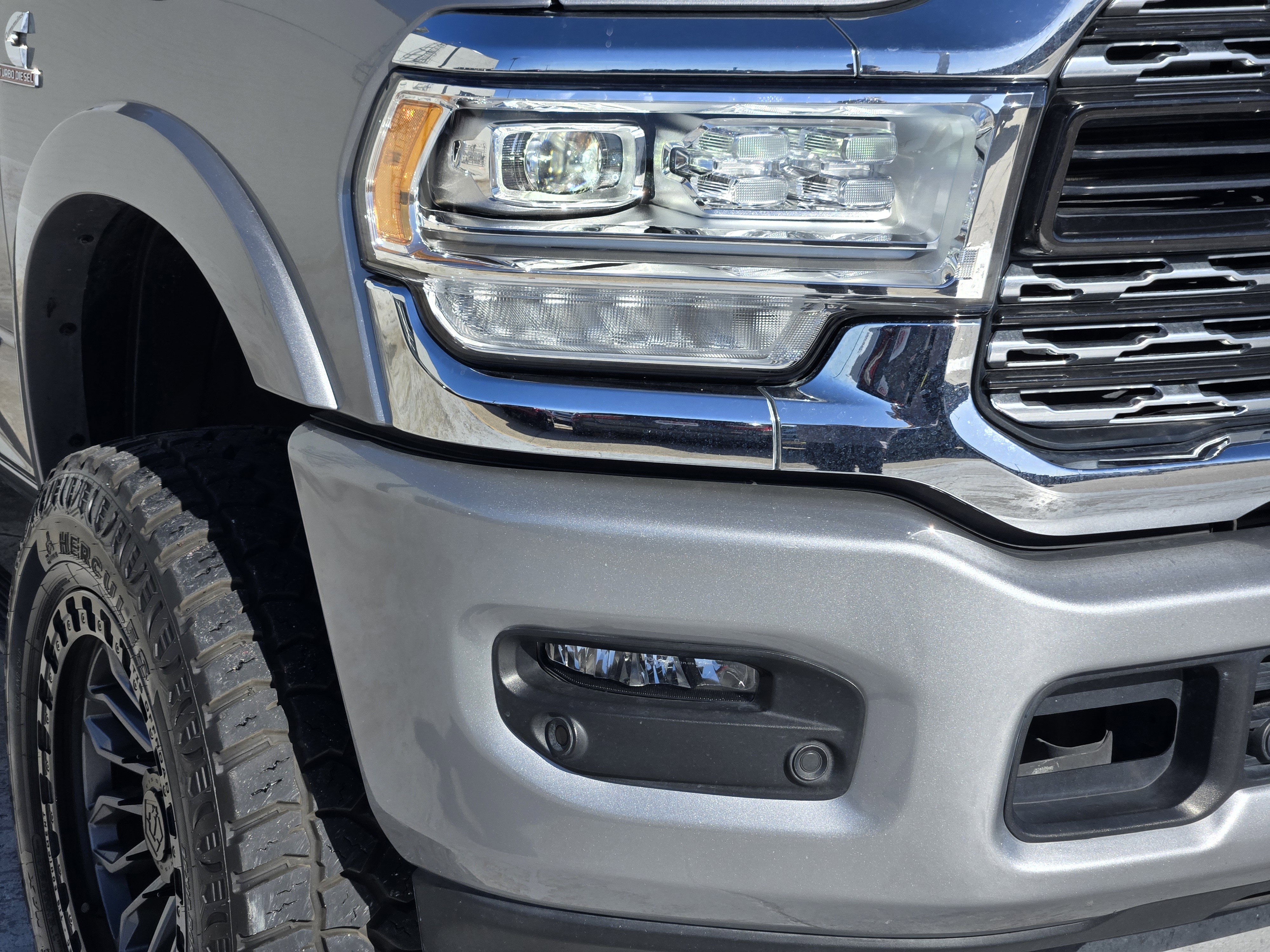 Used 2022 RAM 2500 Limited image 10