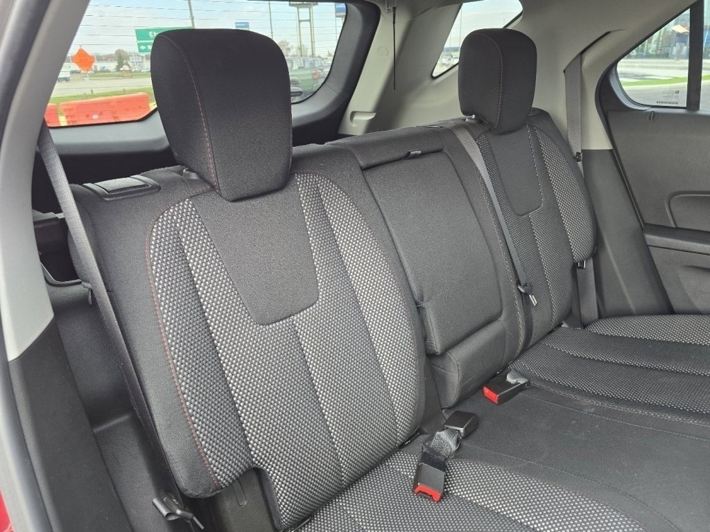 Used 2016 Chevrolet Equinox LT w/ Convenience Package image 18