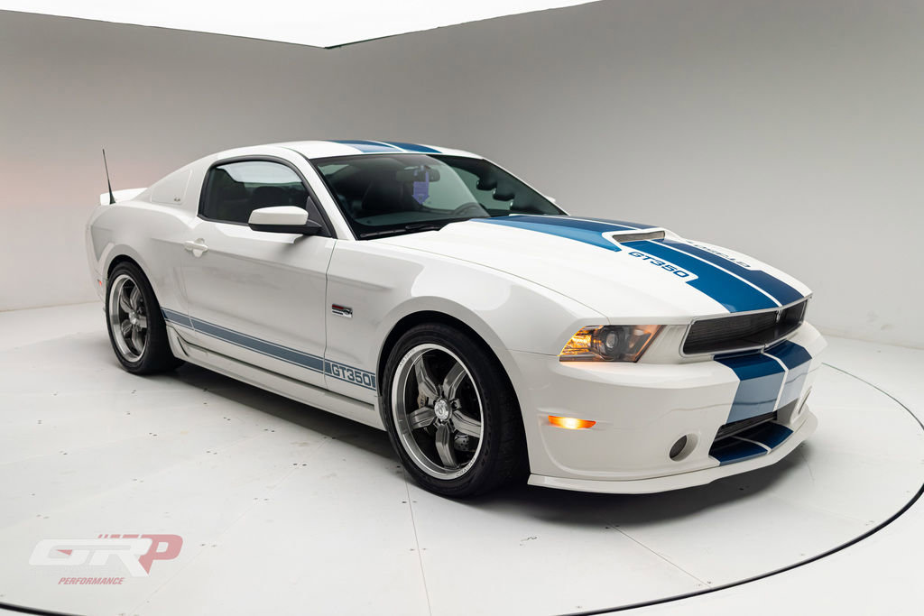 Used 2011 Ford Mustang GT Premium w/ Security Pkg RWD image 1
