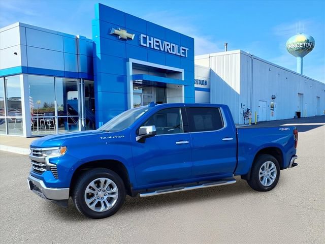 Used 2022 Chevrolet Silverado 1500 LTZ w/ Technology Package AWD/4WD image 6