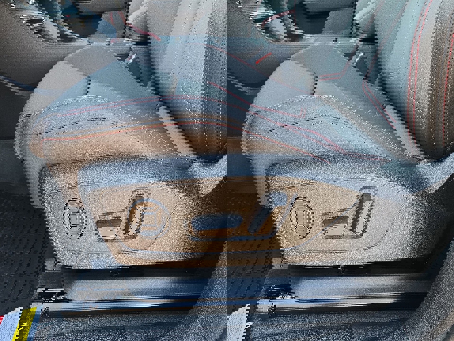 New 2025 Audi Q3 2.0T Premium Plus image 17