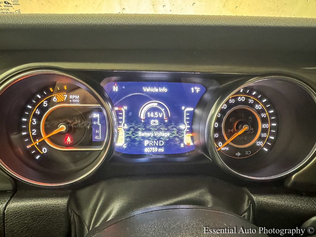 Used 2022 Jeep Wrangler Unlimited Sahara w/ Safety Group AWD/4WD image 13