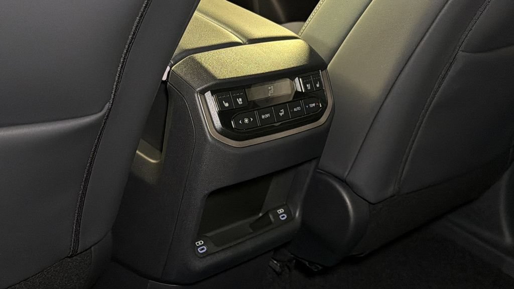 New 2026 Lexus TX 500h AWD image 11