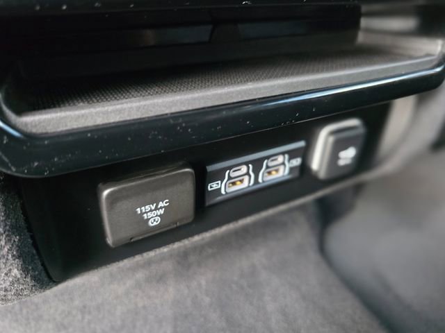 Used 2024 Jeep Wagoneer Series II image 19