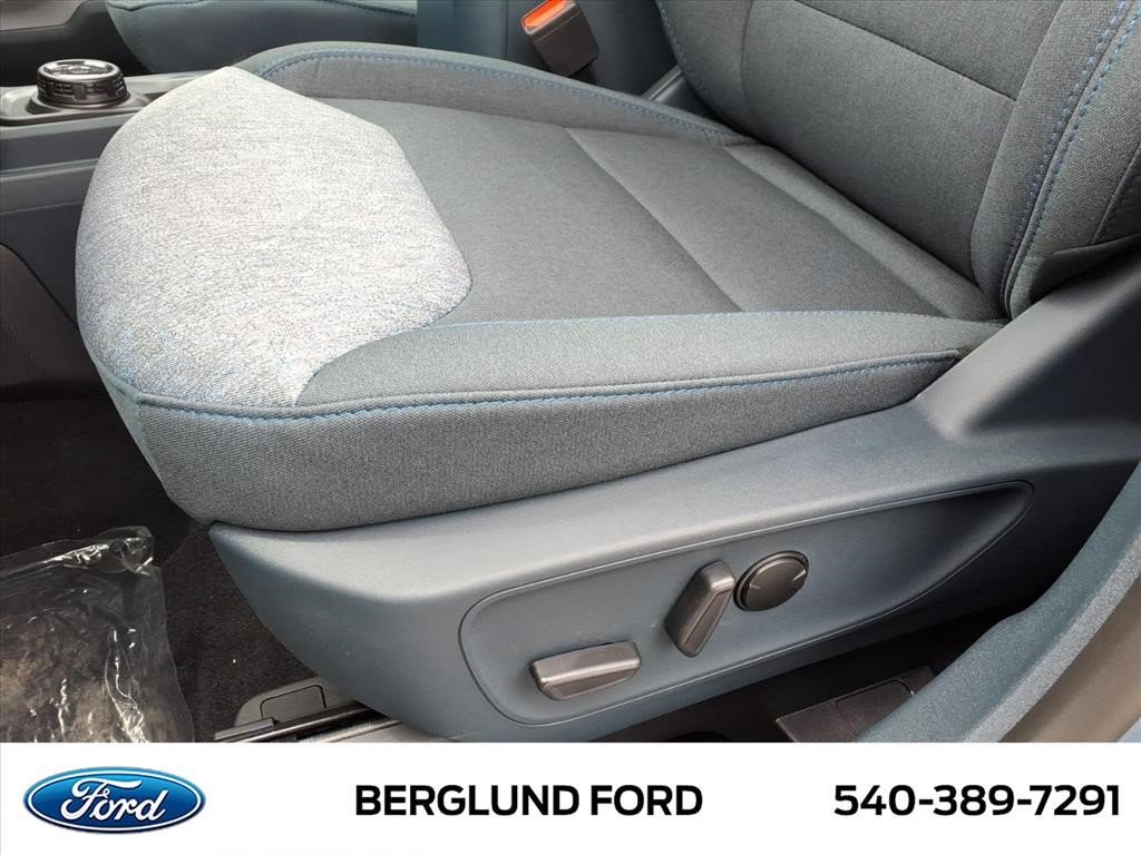 New 2026 Ford Maverick XLT w/ Equipment Group 301A AWD/4WD image 11