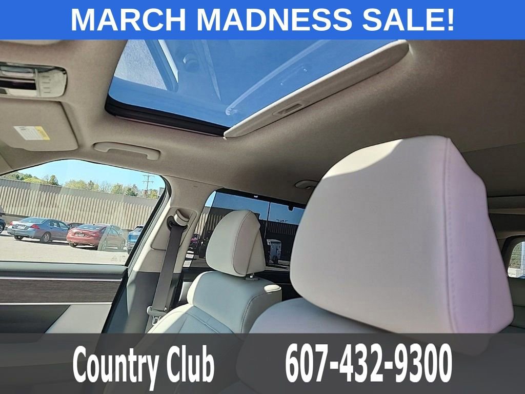 Used 2025 Hyundai Santa Fe Limited image 14