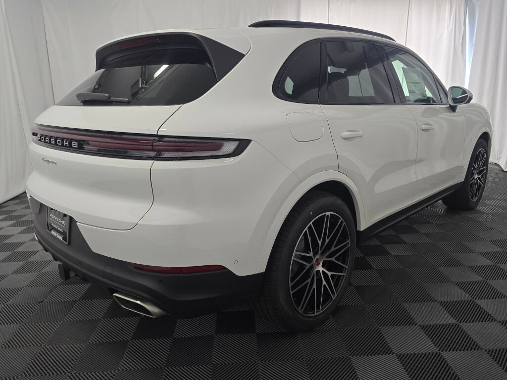 New 2026 Porsche Cayenne AWD/4WD image 7