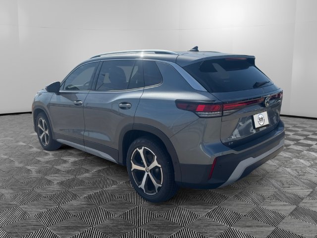 New 2026 Volkswagen Tiguan SE FWD image 3