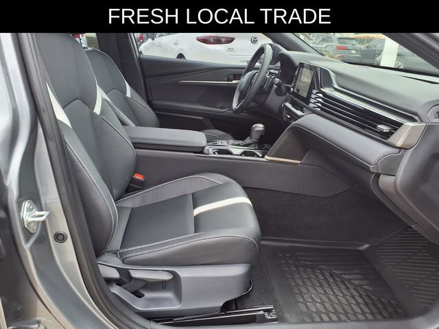 Used 2026 Toyota Camry SE w/ Convenience Package FWD image 19