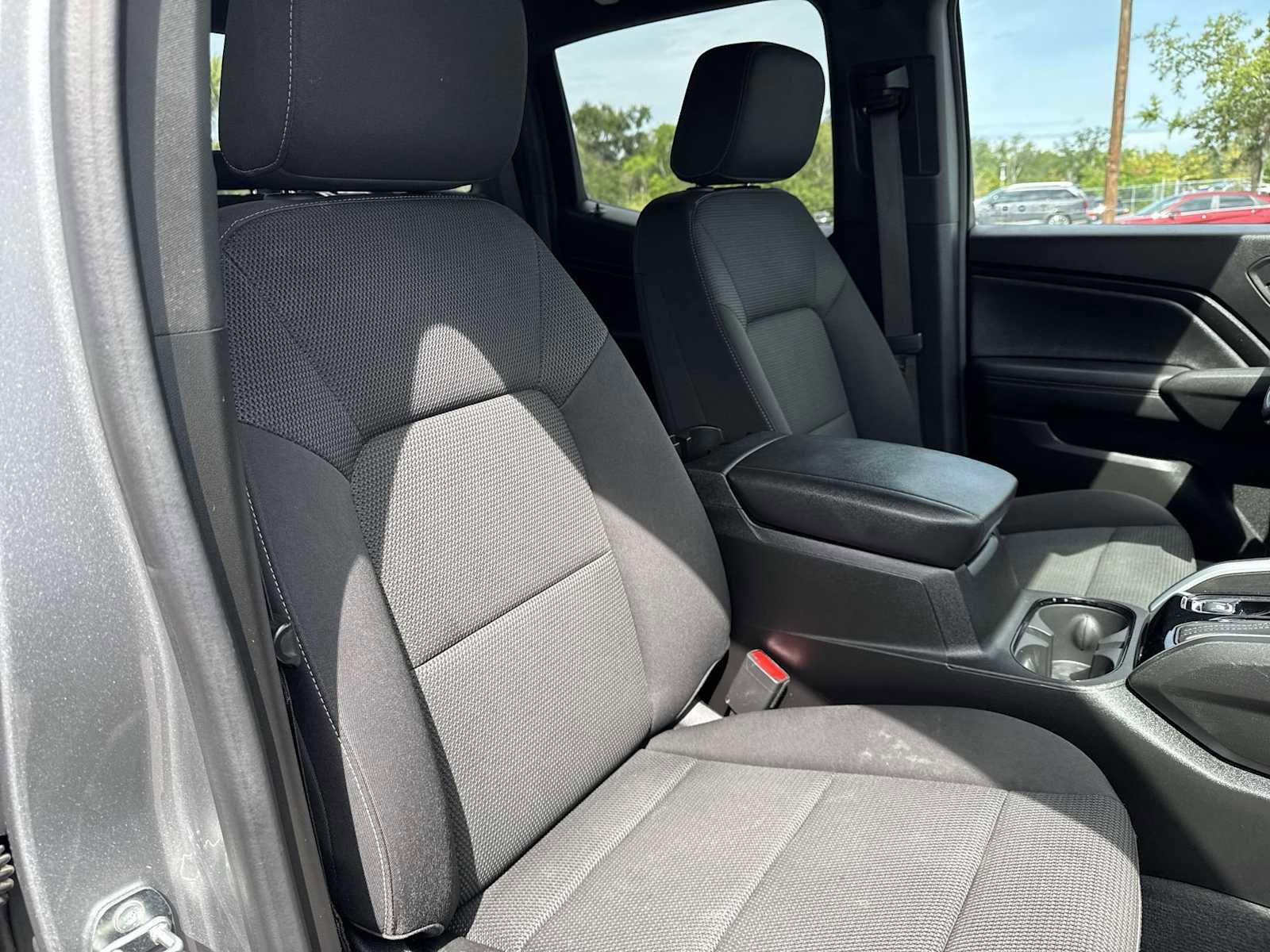 Used 2023 Chevrolet Colorado LT RWD image 19