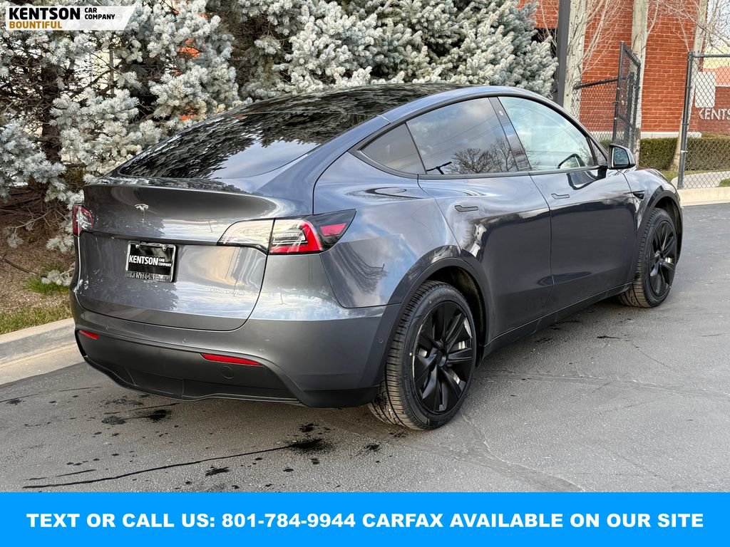 Used 2020 Tesla Model Y Long Range image 8