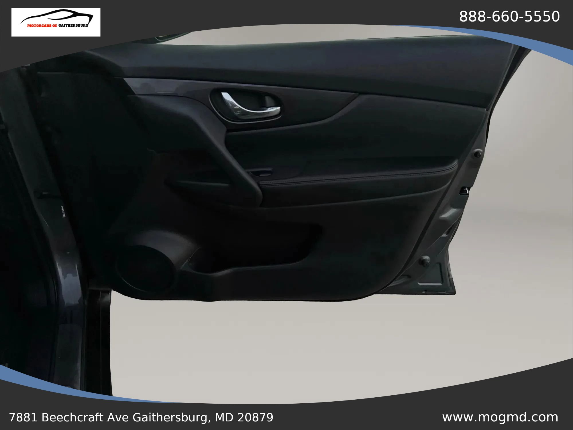 Used 2018 Nissan Rogue SV AWD/4WD image 21