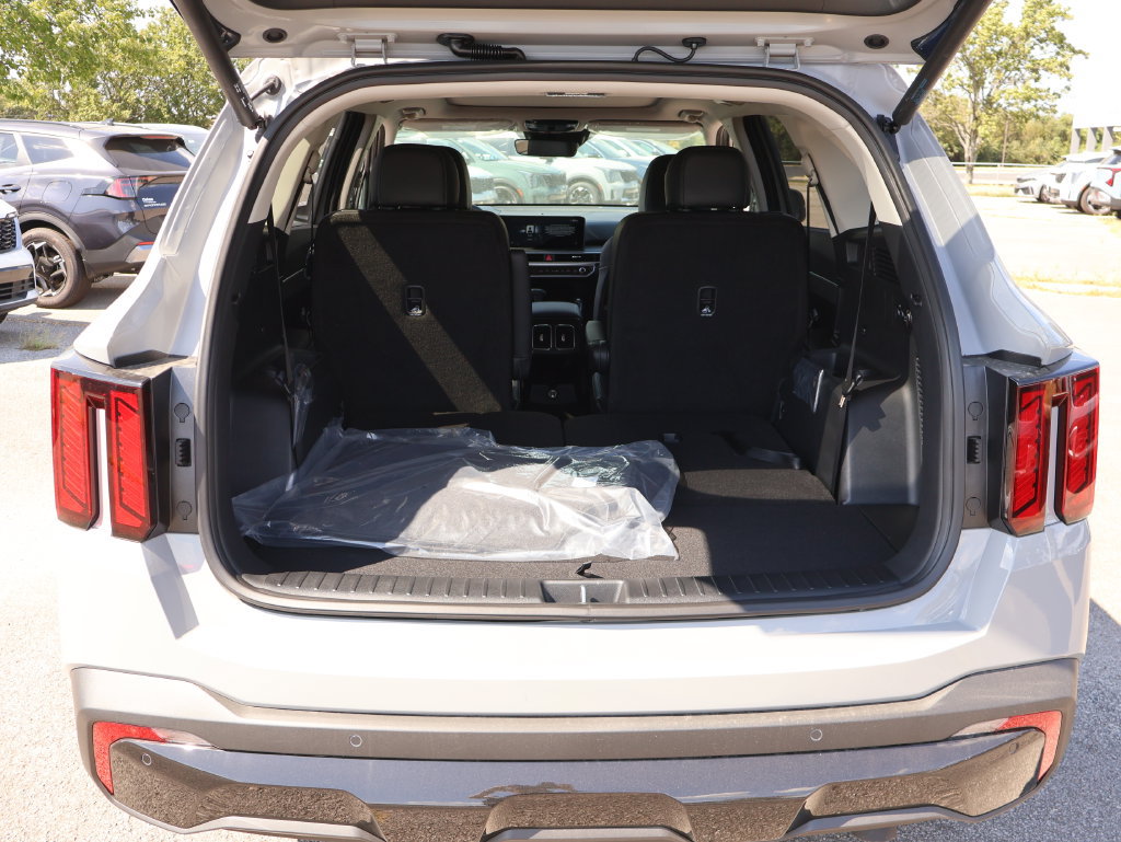 New 2026 Kia Sorento X-Line EX AWD/4WD image 8