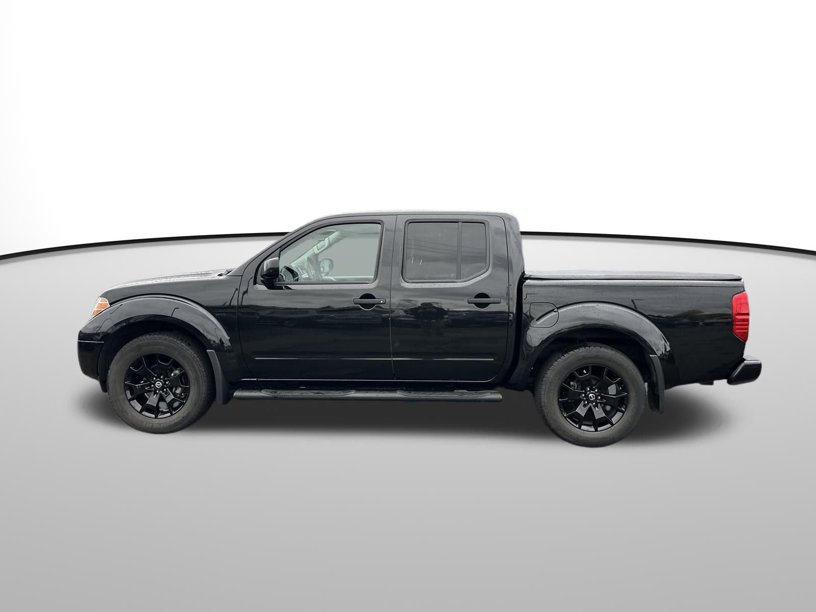 Used 2020 Nissan Frontier SV w/ Midnight Edition Floor Mats image 2