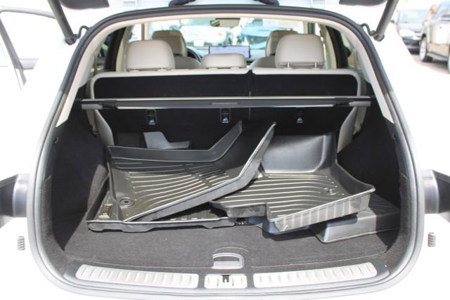 Used 2022 Genesis GV70 2.5T w/ Select Package image 39