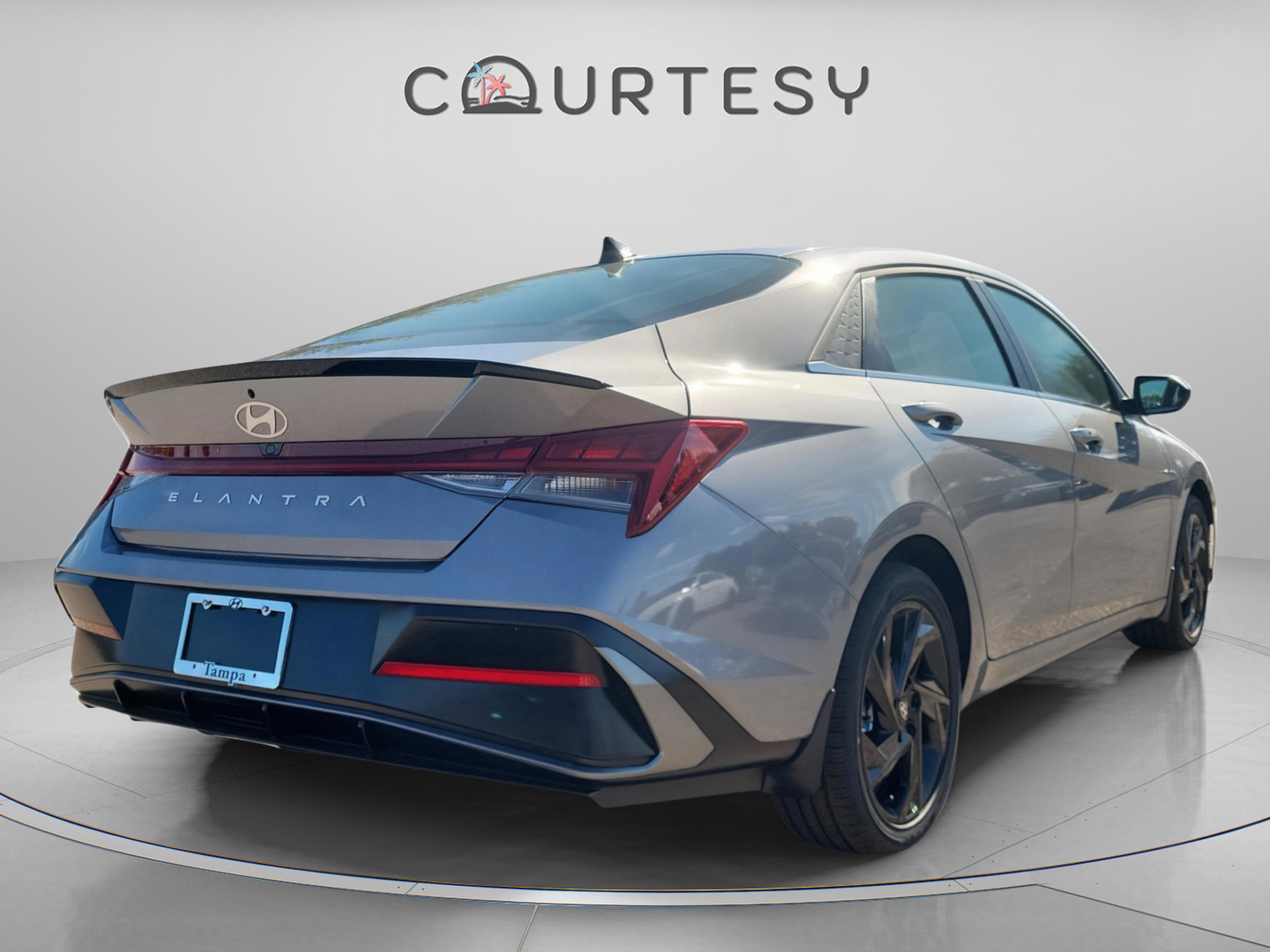 New 2026 Hyundai Elantra SEL Sport image 4