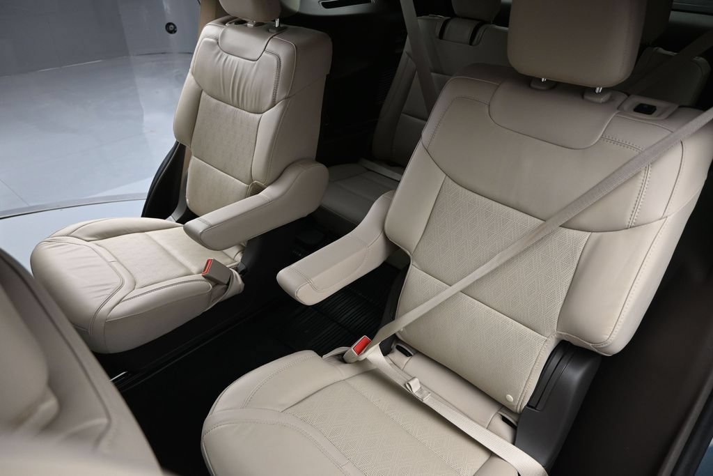 Certified 2023 Ford Explorer Platinum AWD/4WD image 20