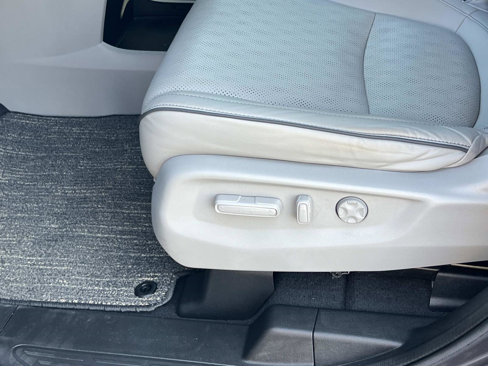 Used 2022 Honda Odyssey Elite image 20