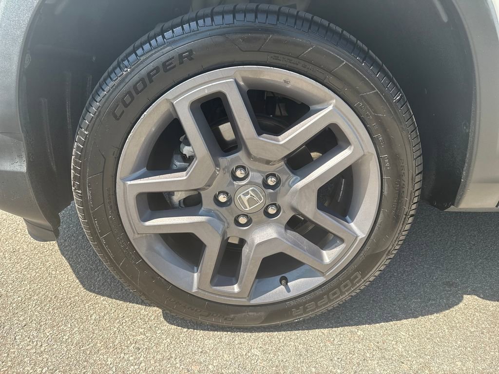 Used 2023 Honda Passport EX-L image 13