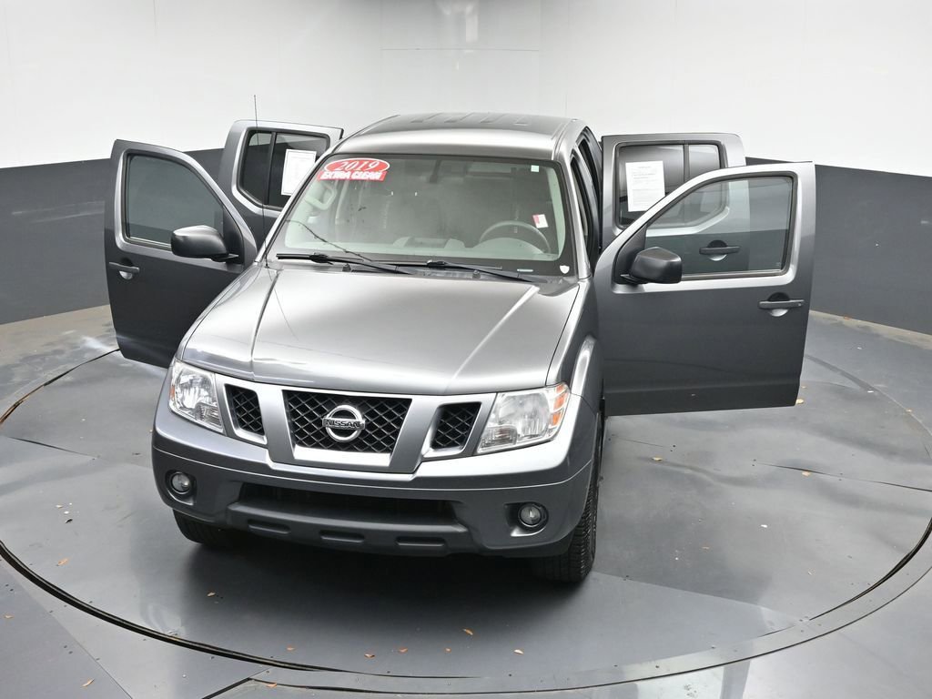 Used 2019 Nissan Frontier Desert Runner image 44