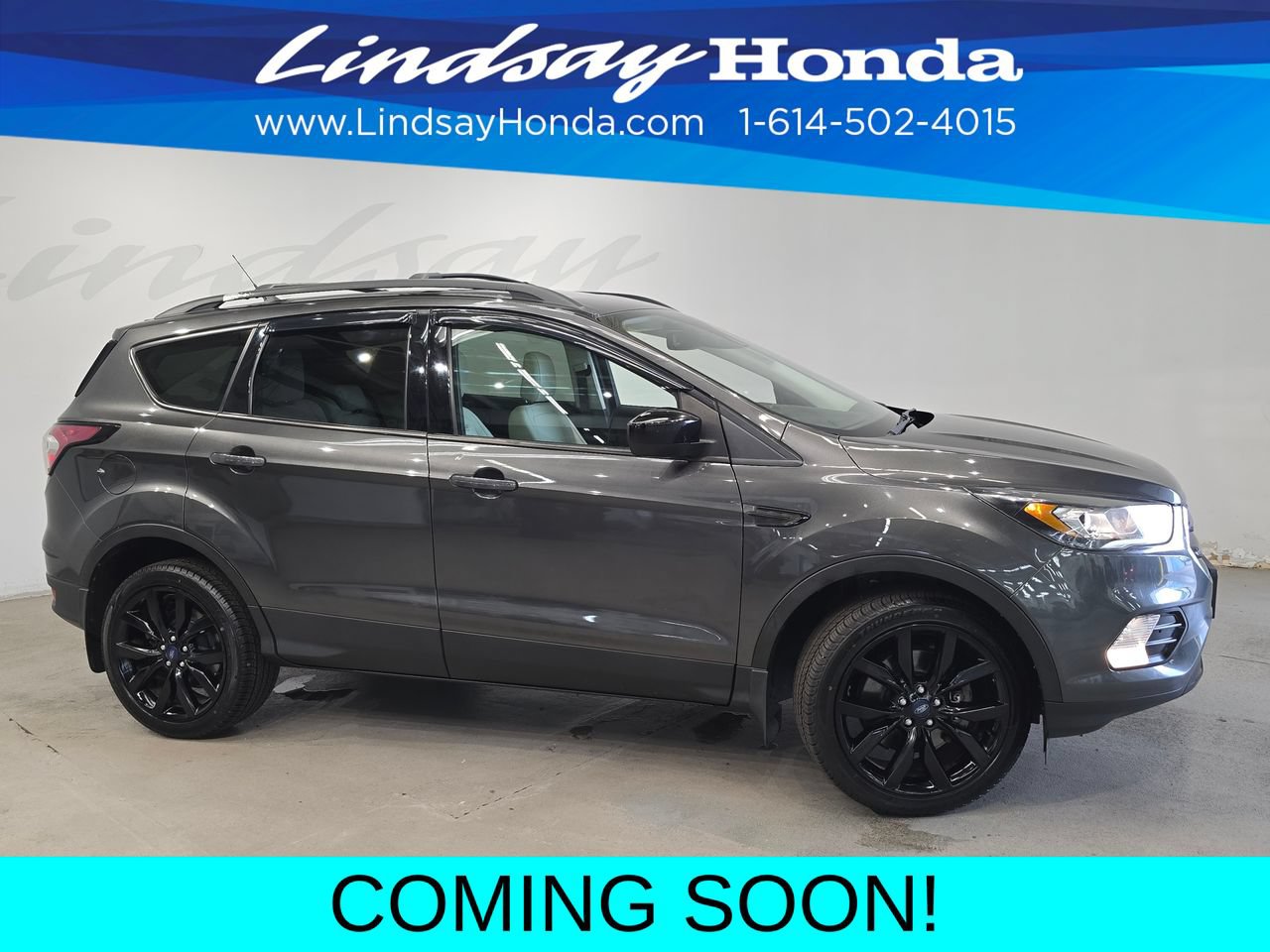Used 2018 Ford Escape SEL w/ Ford Safe & Smart Package AWD/4WD image 3