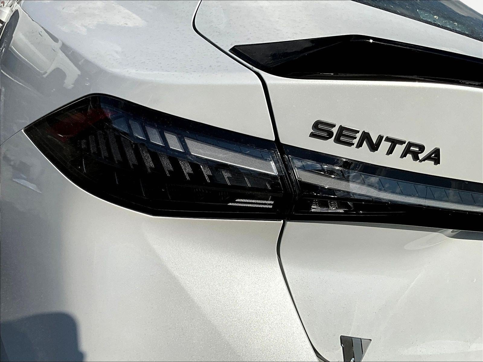 New 2027 Nissan Sentra SR w/ SR All Weather Package FWD image 15