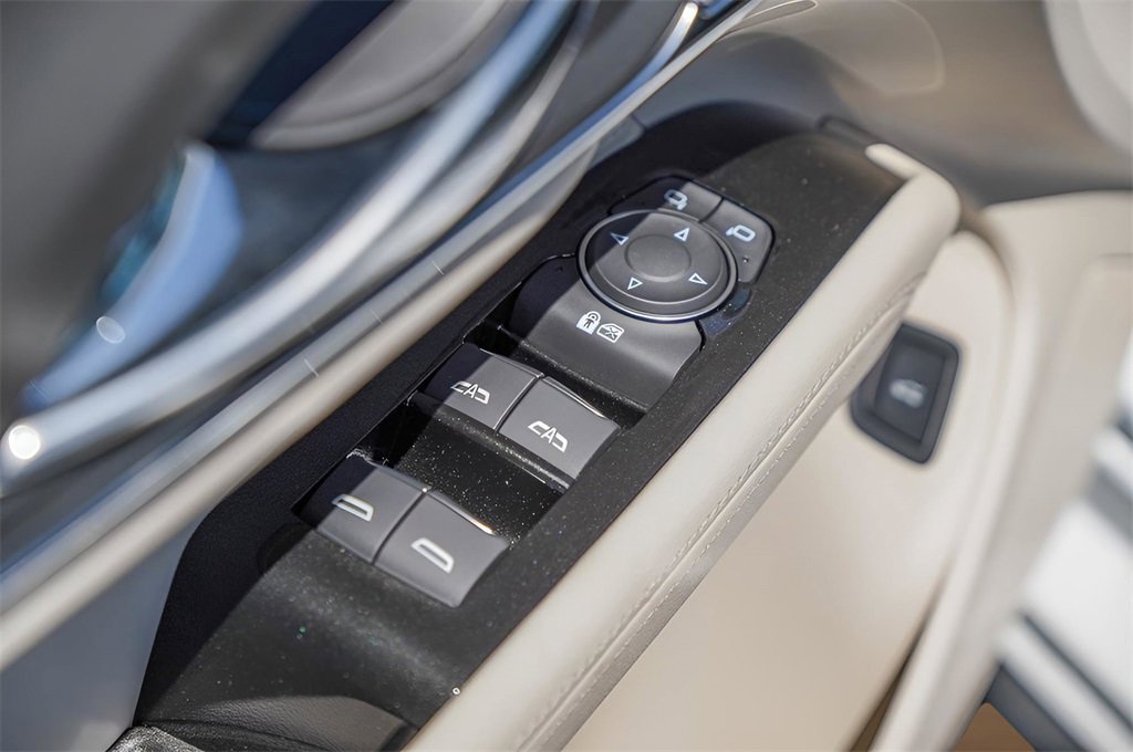 Certified 2026 Cadillac CT4 Premium Luxury image 19