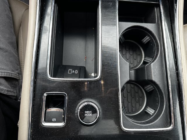 Certified 2023 Lincoln Aviator Grand Touring w/ Equipment Group 301A AWD/4WD image 26
