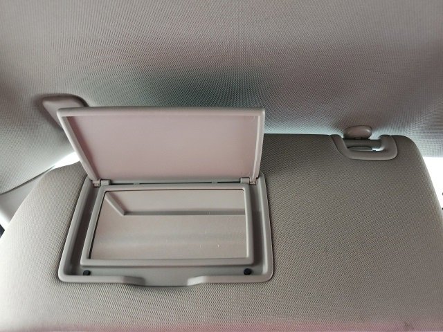 Used 2024 Nissan Frontier SV image 70