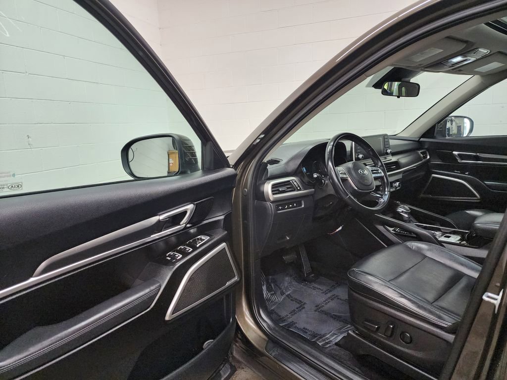 Used 2020 Kia Telluride S AWD/4WD image 11