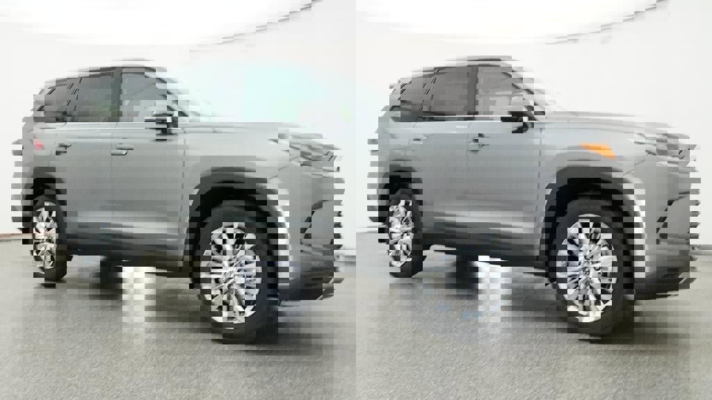 New 2026 Toyota Grand Highlander Platinum AWD/4WD image 28