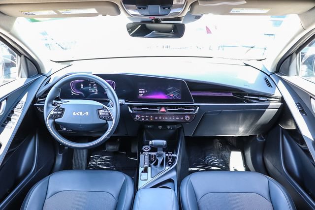Certified 2025 Kia Niro EX FWD image 14