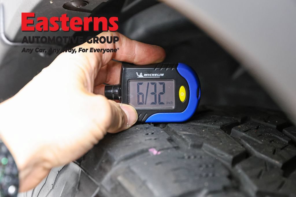Used 2023 Nissan Pathfinder Rock Creek AWD/4WD image 32