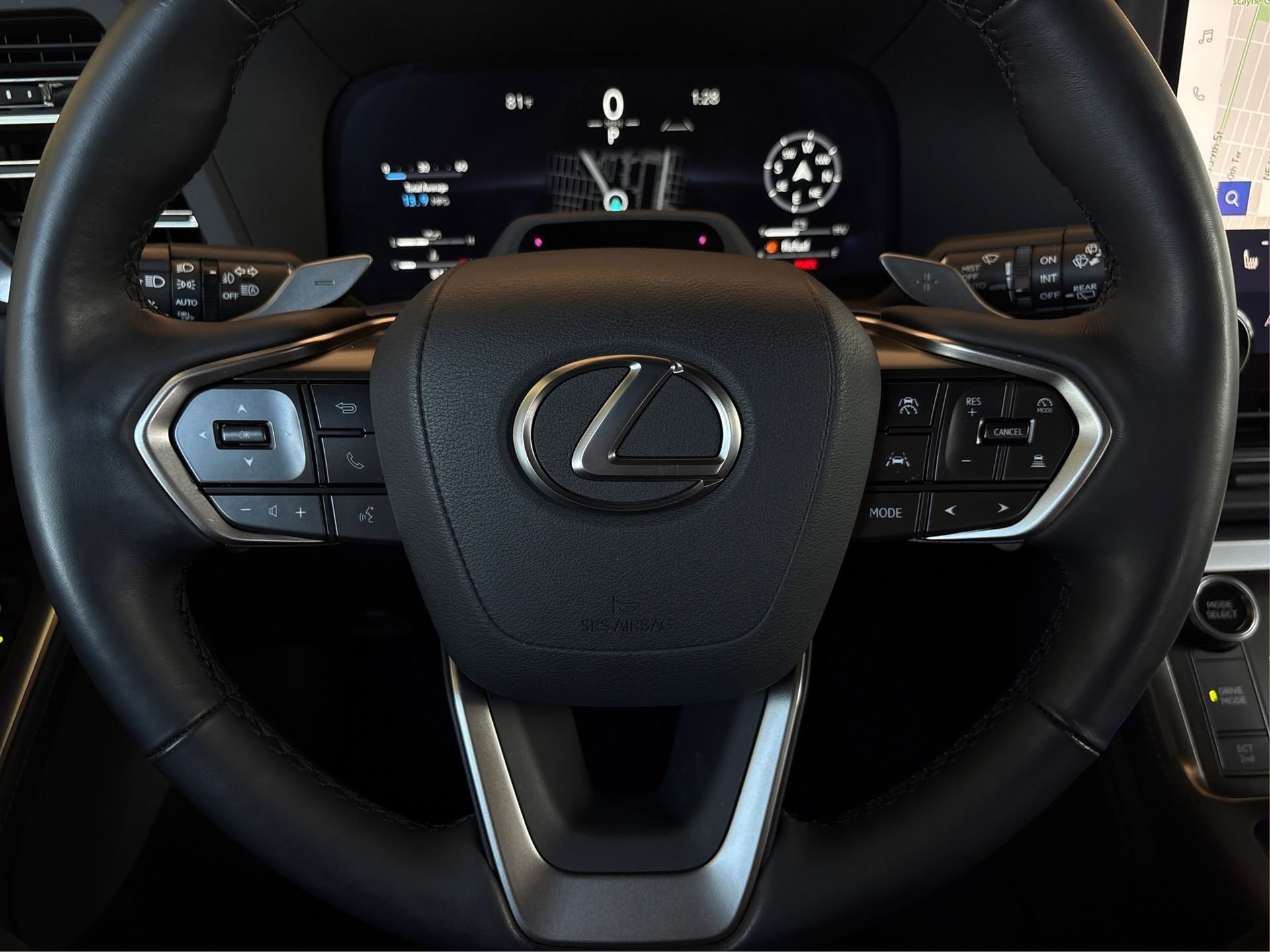 Used 2024 Lexus GX 550 550 Luxury image 19