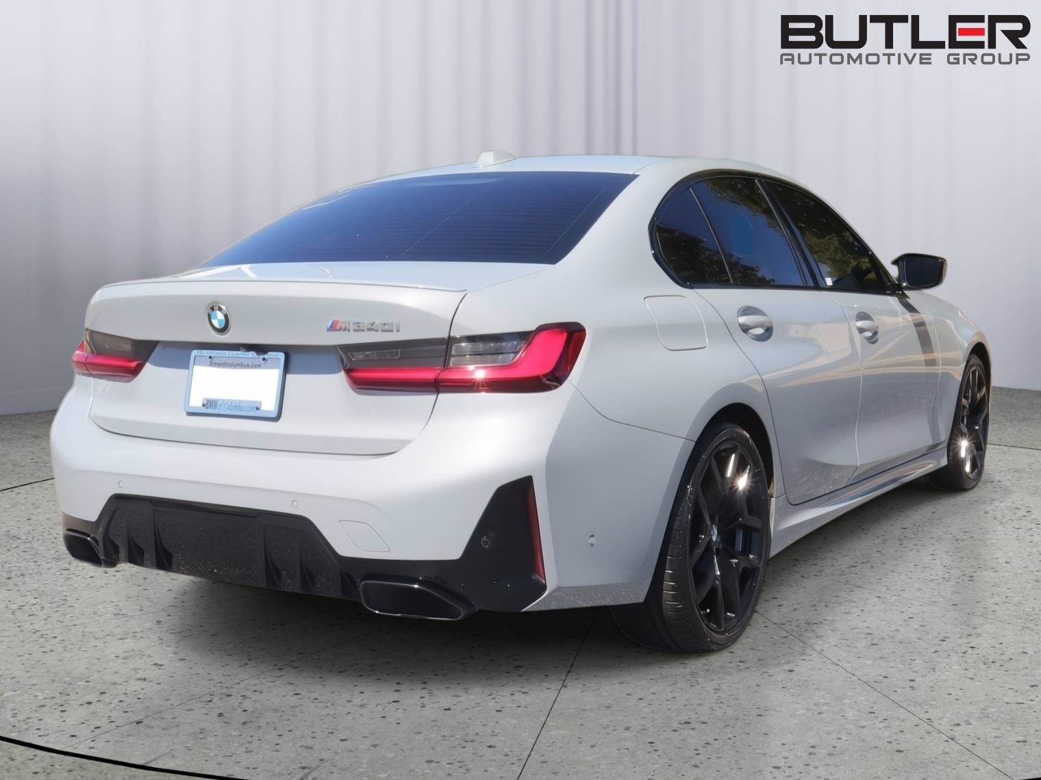 Used 2025 BMW M340i w/ Premium Package RWD image 7