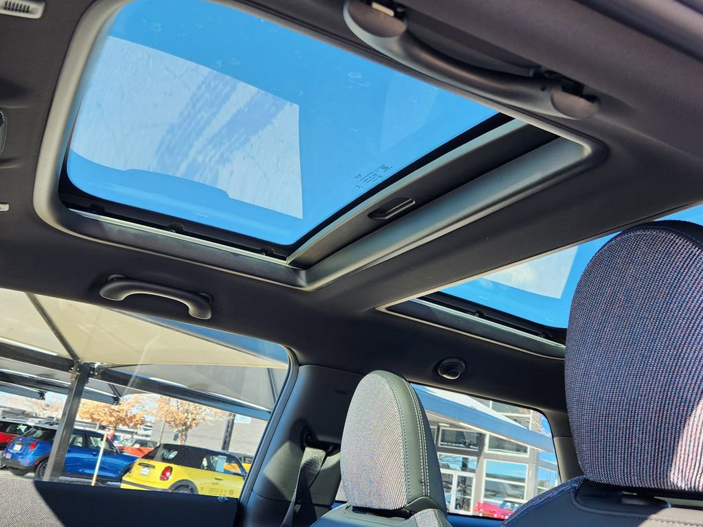 New 2026 MINI Cooper 2-Door Hardtop image 19