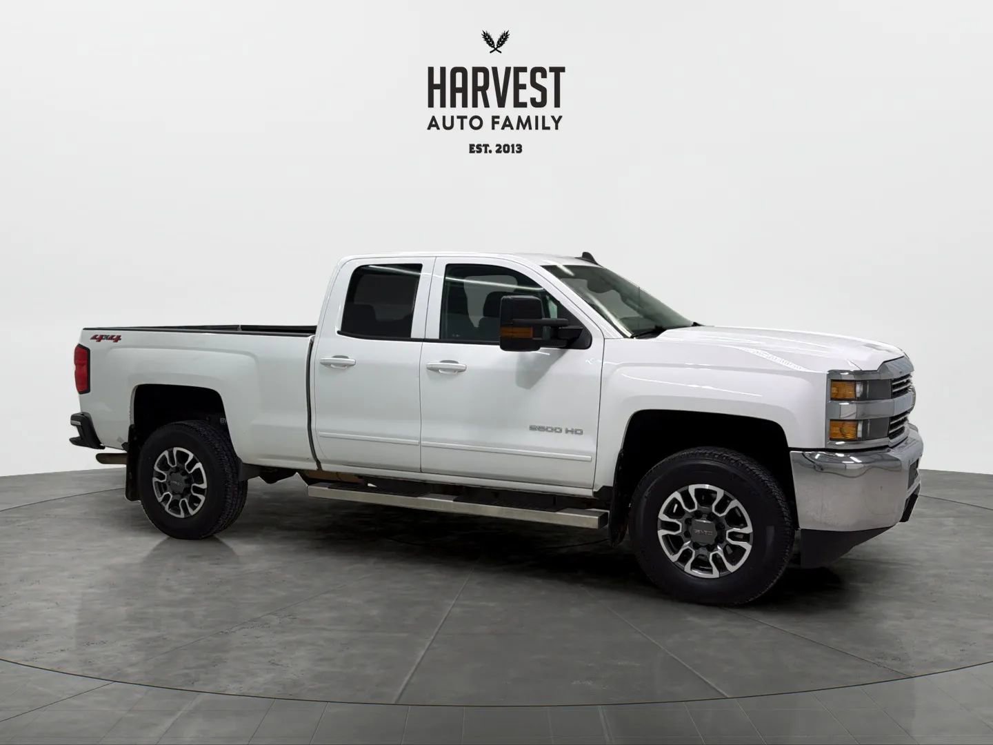 Used 2018 Chevrolet Silverado 2500 LT AWD/4WD image 9