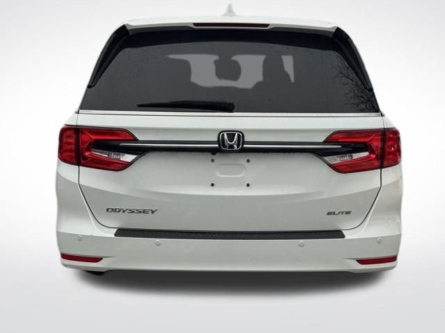 Used 2023 Honda Odyssey Elite image 7