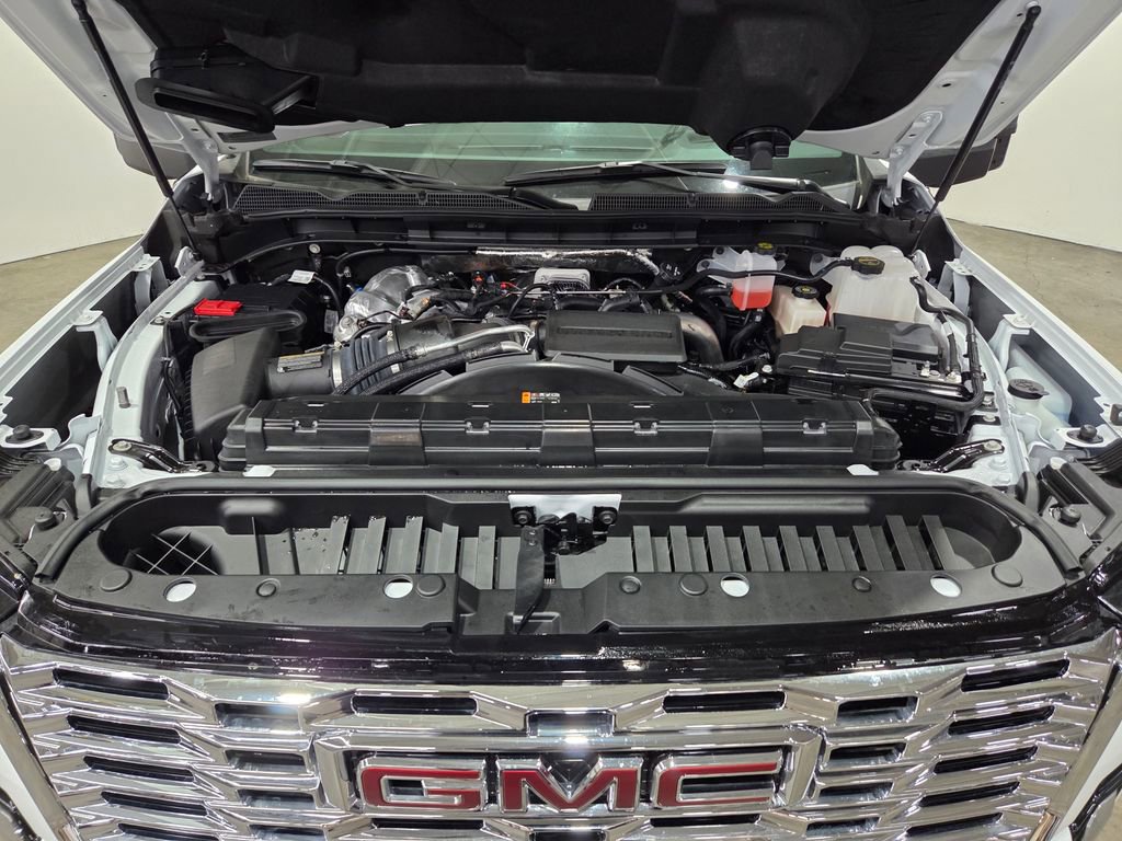 Used 2025 GMC Sierra 3500 Denali w/ Denali Reserve Package image 24