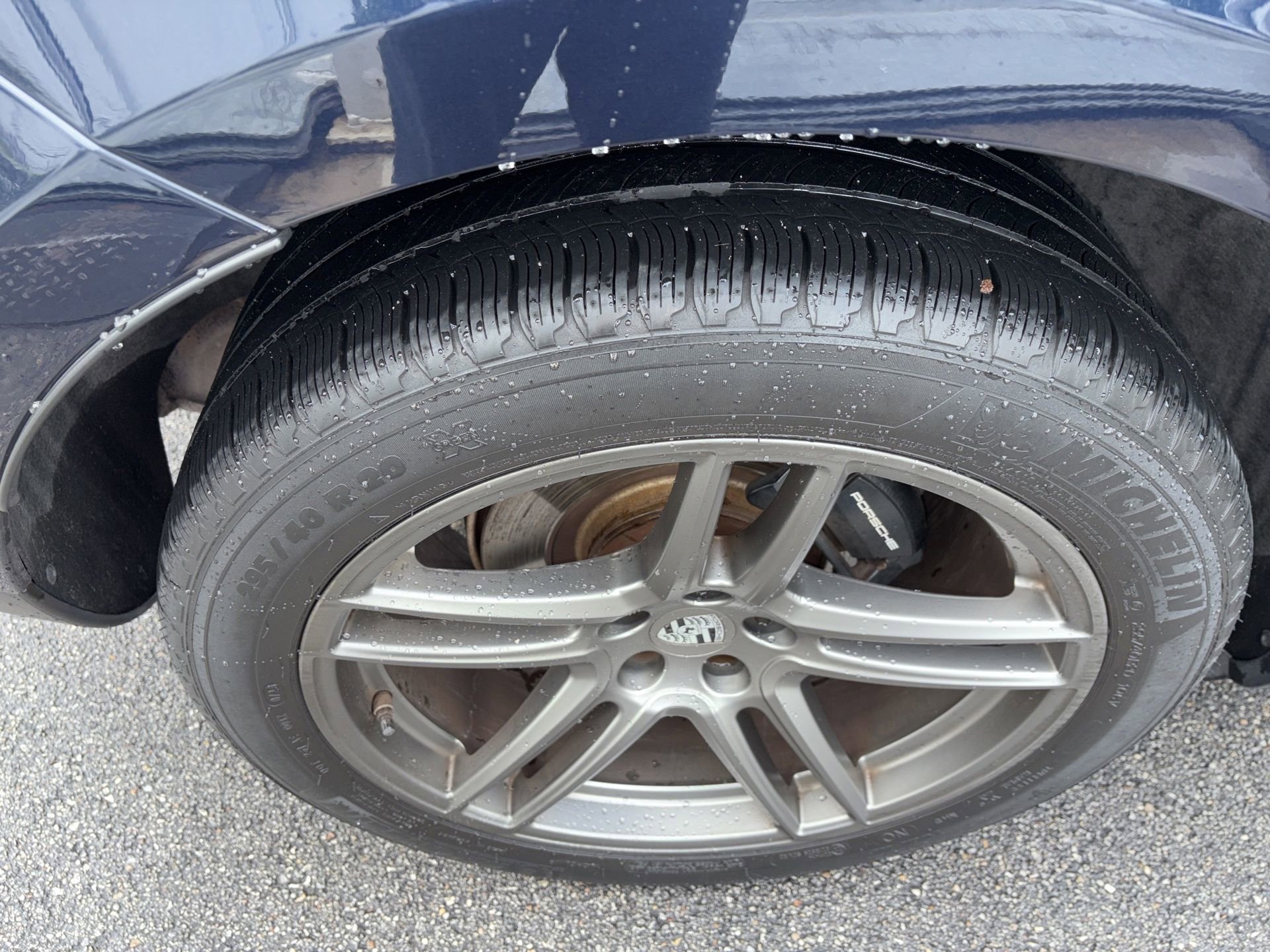 Used 2020 Porsche Macan Base image 13