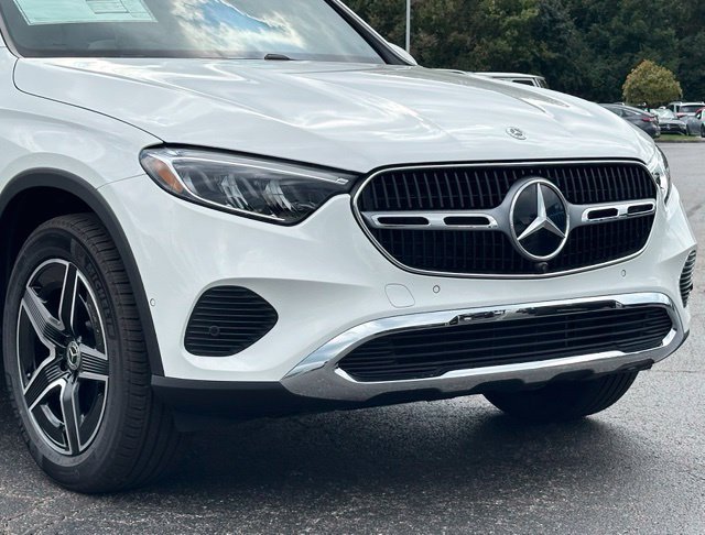 New 2027 Mercedes-Benz GLC 300 4MATIC image 2